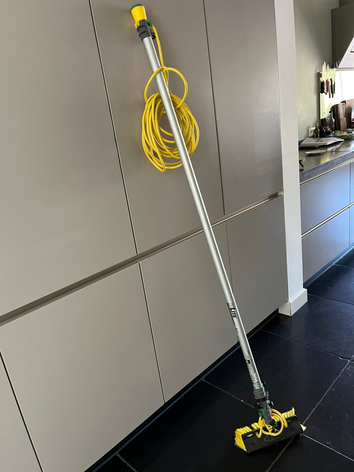 Aluminium telescoopsteel, Ophalen