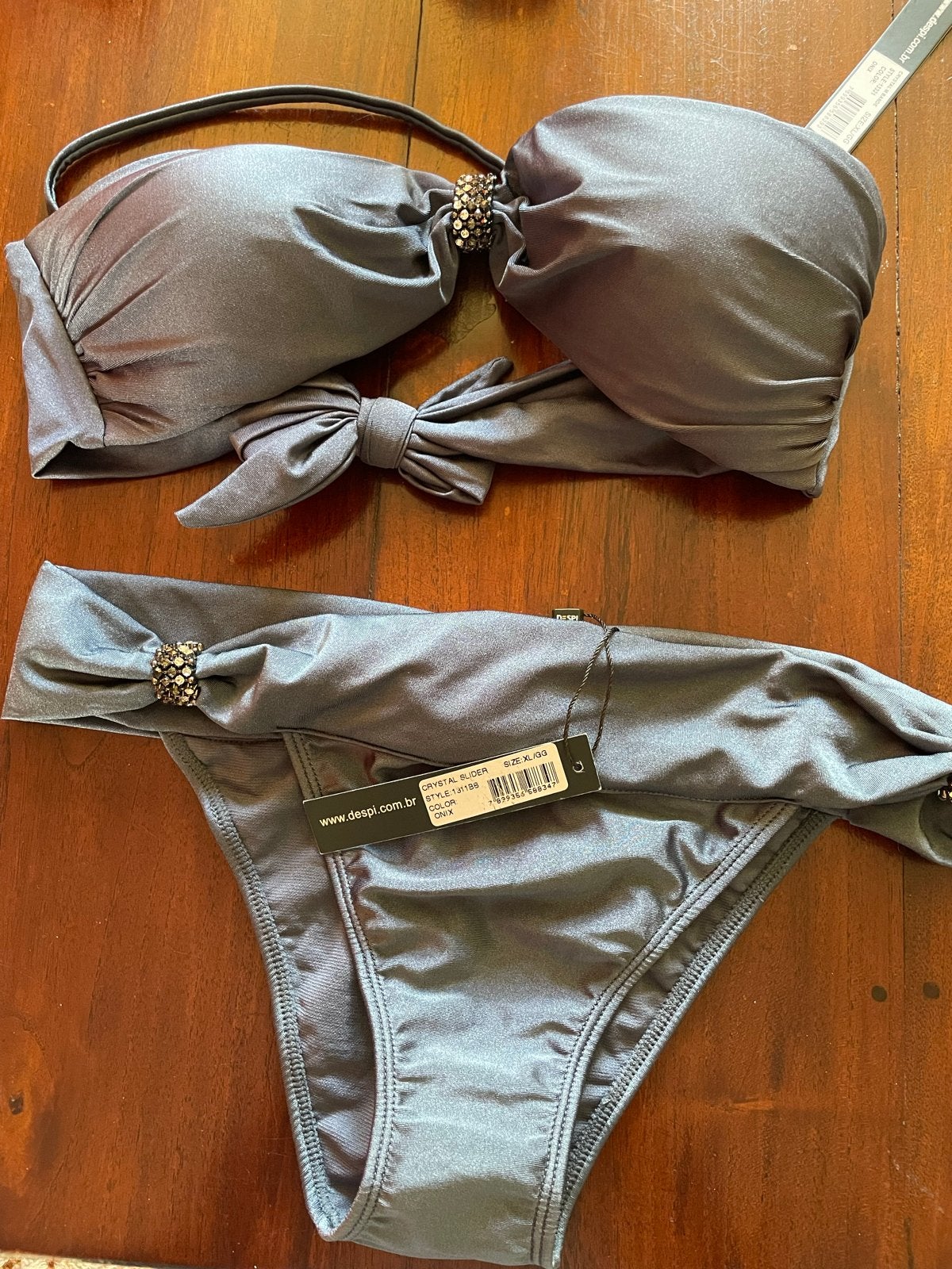 Nieuwe Despi bikini set - Grijs met strass details, Ophalen of Verzenden, Nieuw, Grijs, Bikini