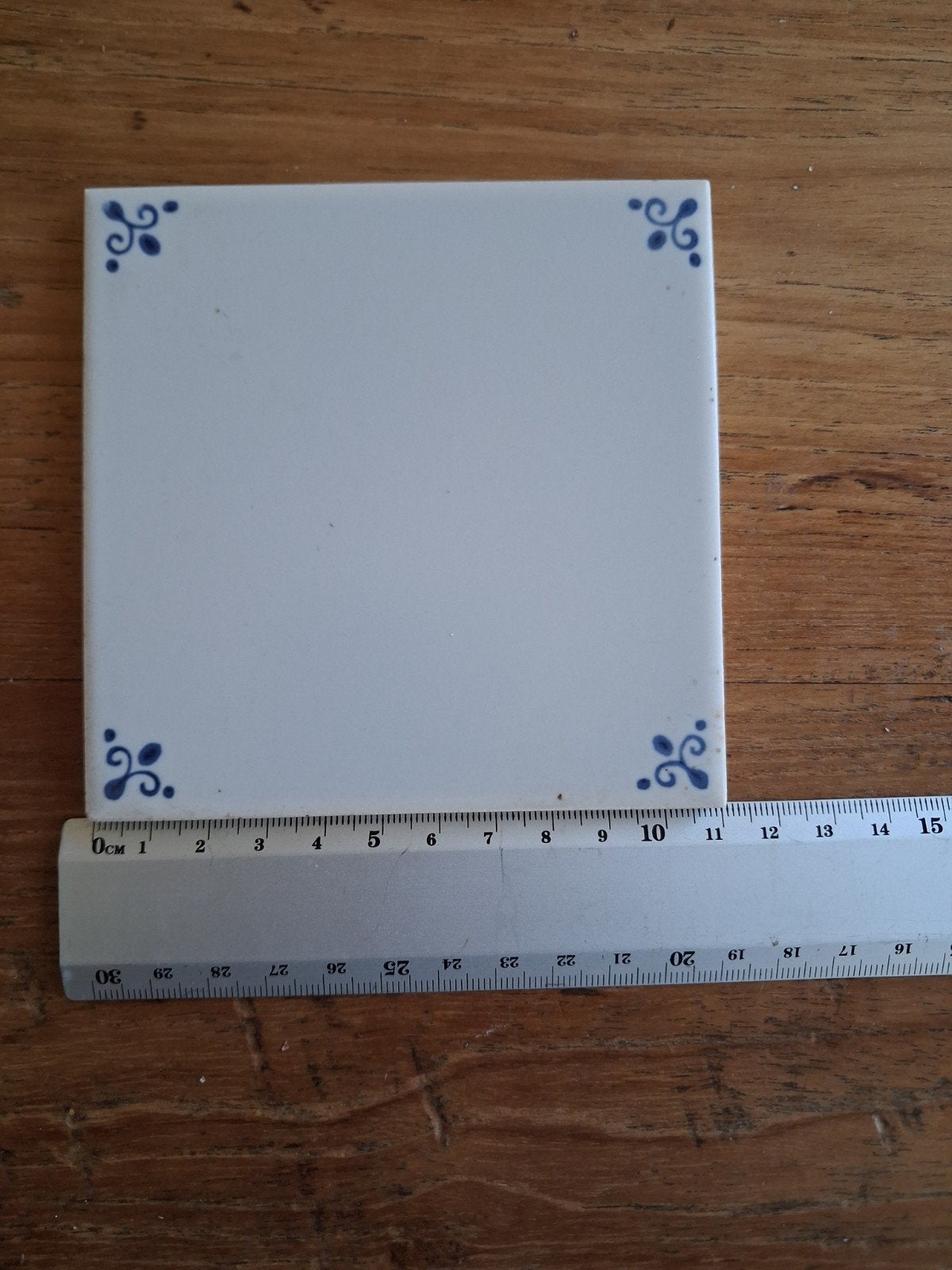 Delfts blauwe tegels met hoekversiering, 7 stuks, Ophalen