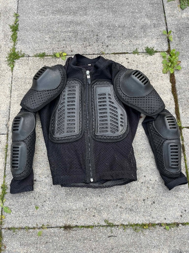 Mountainbike impactvest kids, Fietsen en Brommers, Fietsen | Mountainbikes en ATB, Minder dan 45 cm, Ophalen of Verzenden, Gebruikt
