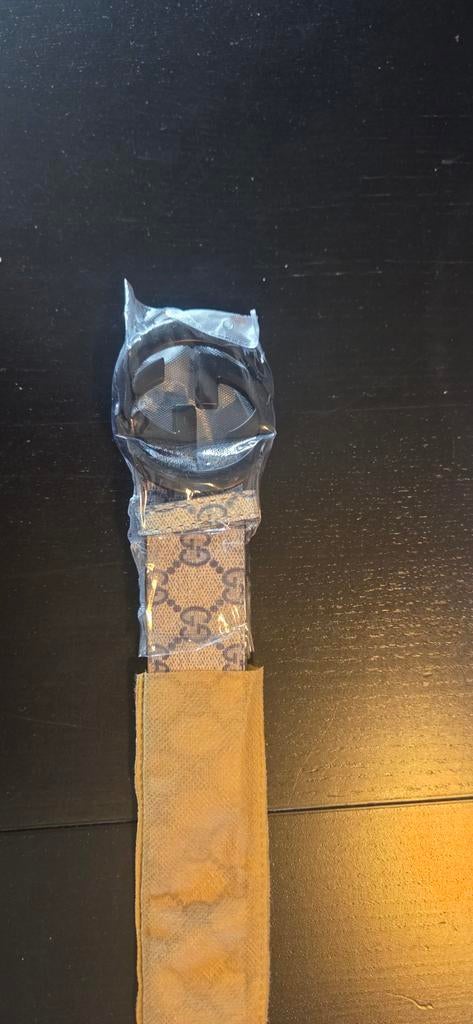 Gucci riem beige met blauwe print, 1.20 meter lang, Leer, Kleding | Dames, Overige kleuren, 100 cm of meer, Ophalen of Verzenden