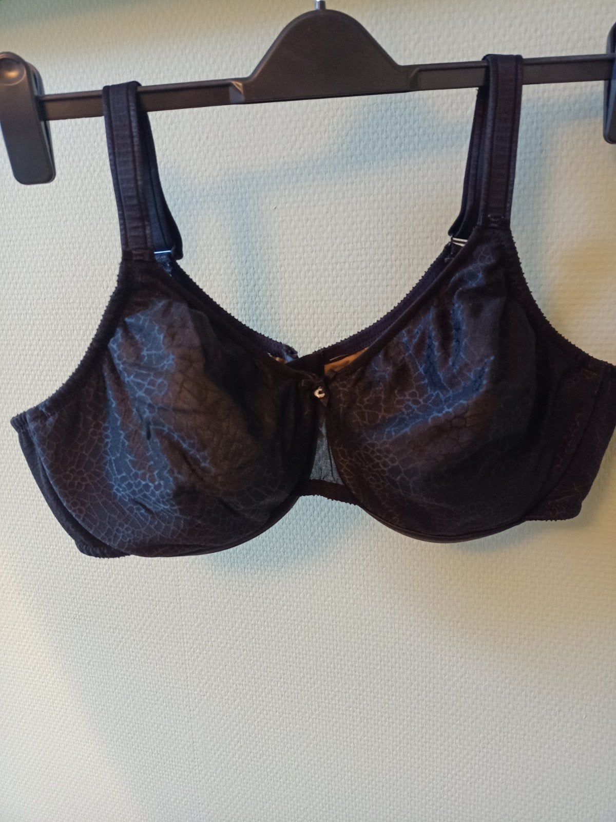 Chantelle BH Maat 100C en B - Nauwelijks gedragen, Chantelle, Ophalen of Verzenden, Zwart, BH