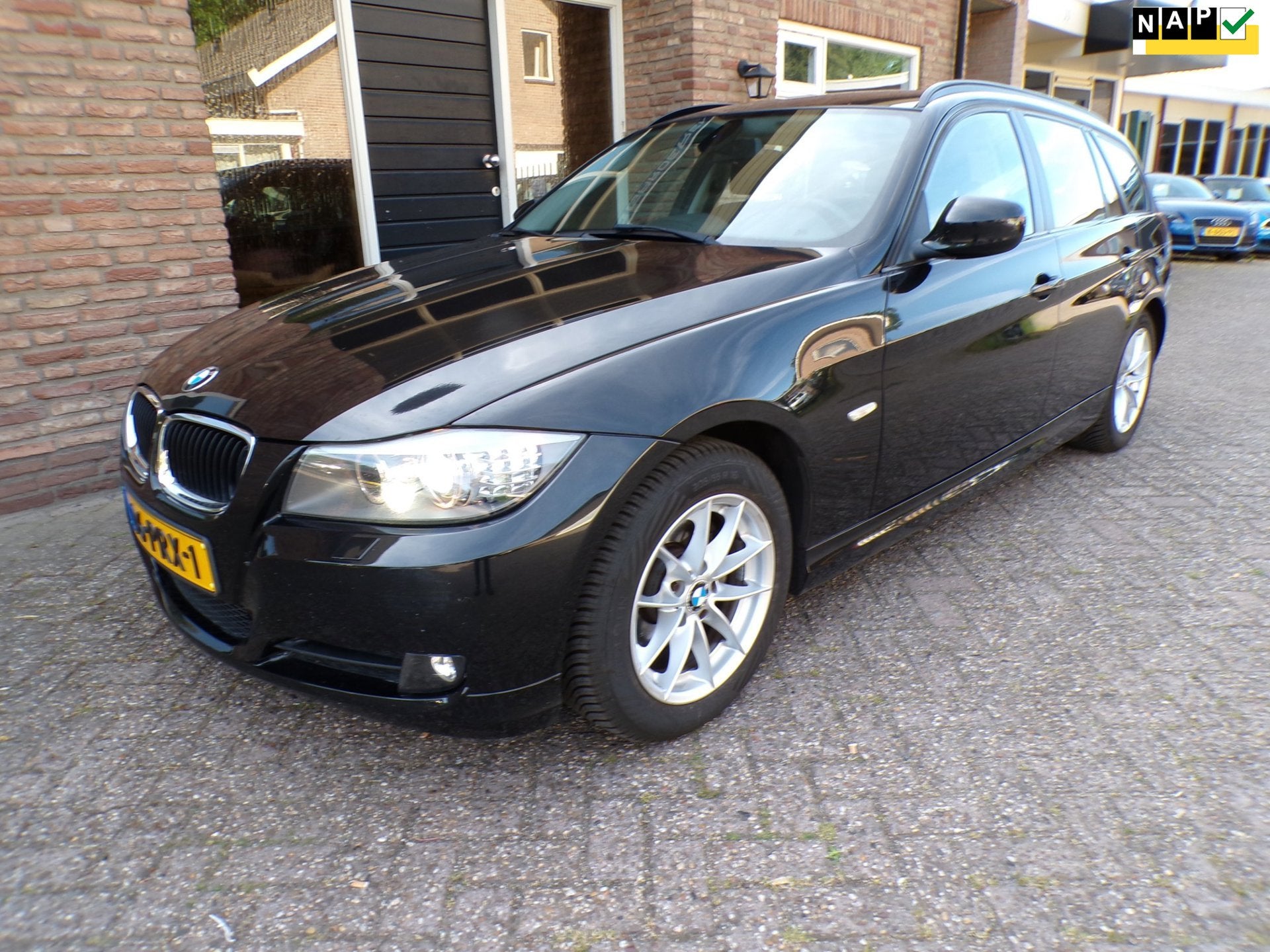 BMW 3-serie Touring 316i Business Line Navi, Auto's, Gebruikt, 4 cilinders, Parkeersensor, Origineel Nederlands
