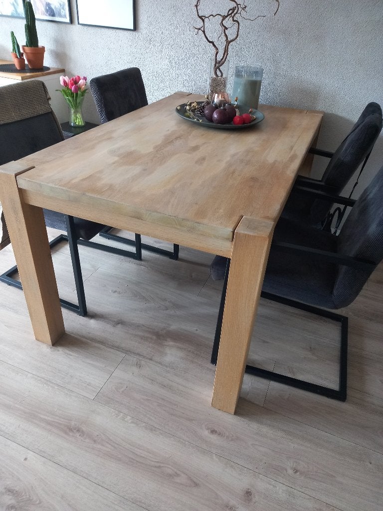Massief eikentafel, Gebruikt, 100 tot 150 cm, Eikenhout, Vier personen
