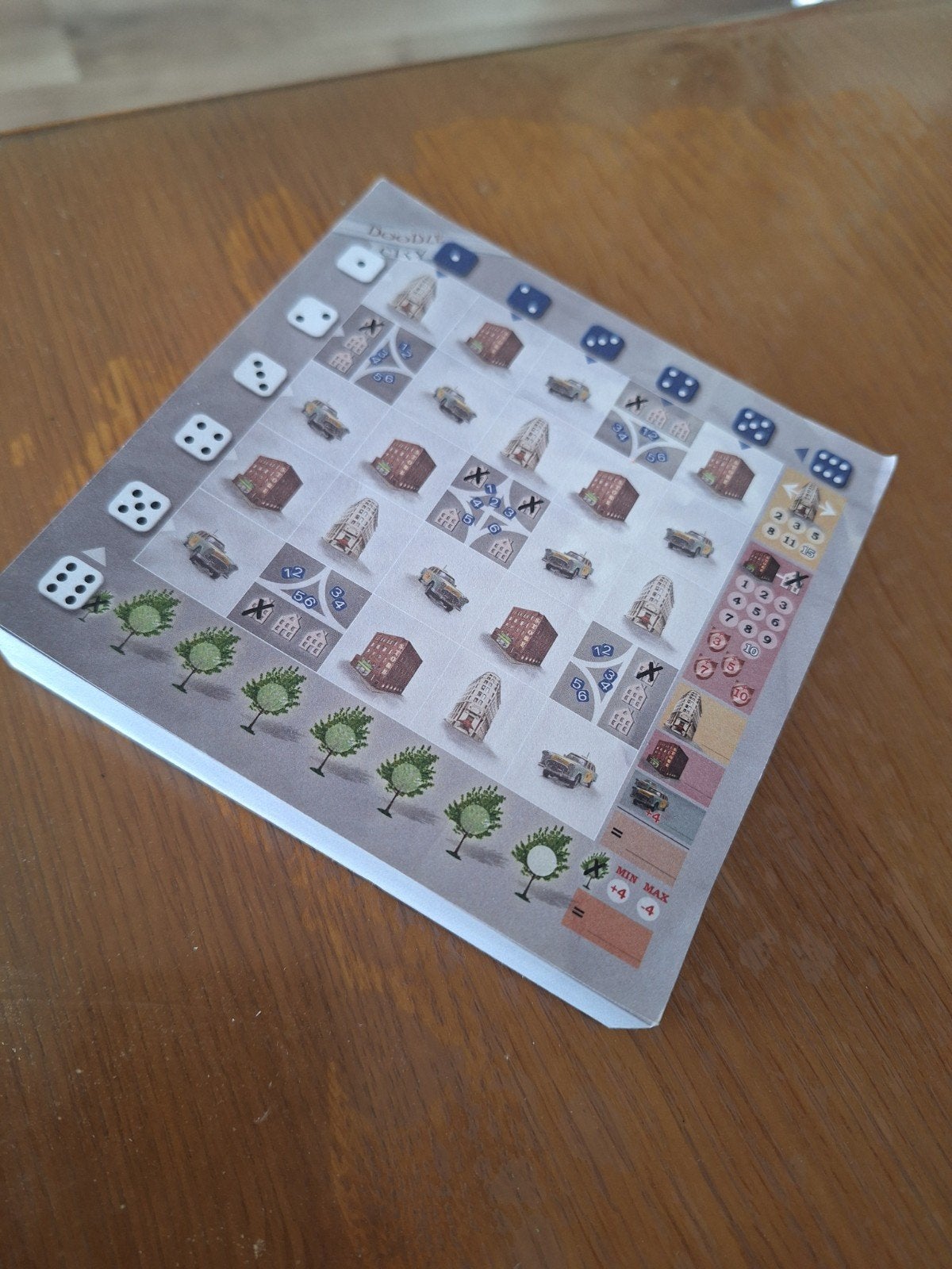 Ongebruikt Scoreblok Doodle City (Bordspel Navulling), Ophalen of Verzenden, Nieuw, 999 Games