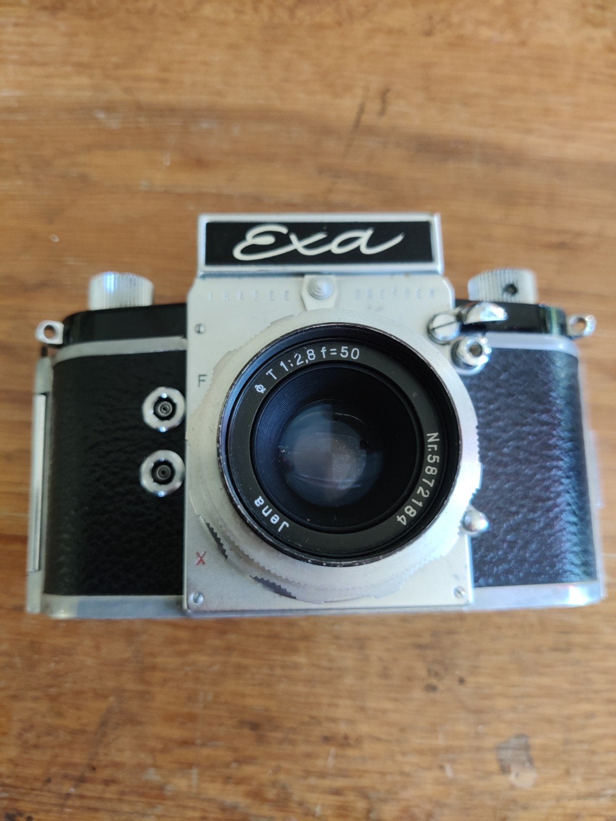 Fraaie Exa camera in de originele leren hoes, Ophalen of Verzenden, Compact, Overige Merken