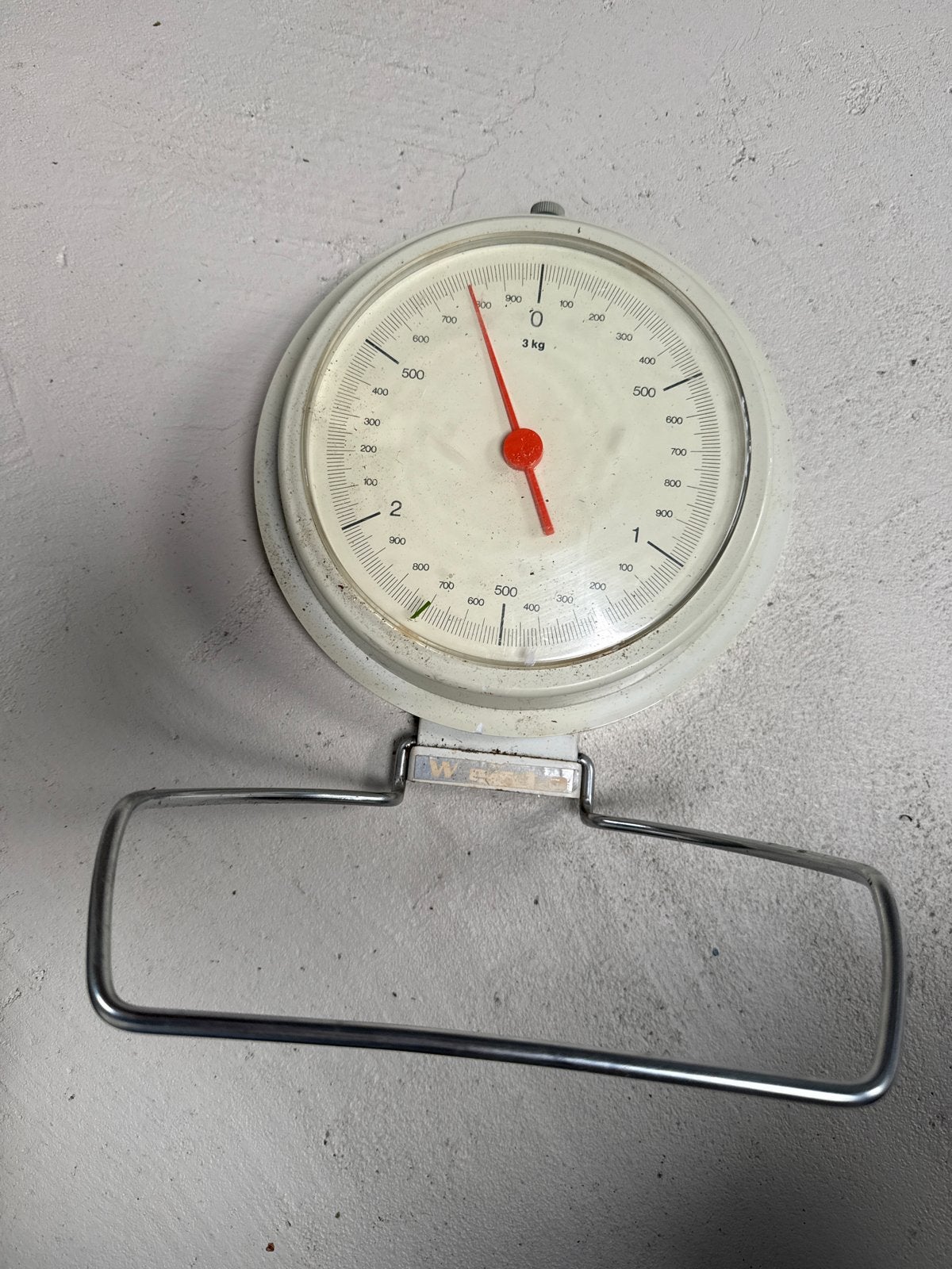 Vintage Hangweegschaal - Analoog - Max 3 kg, Witgoed en Apparatuur, Analoog, Ophalen of Verzenden, Hangweegschaal, Fijner dan 1 gram