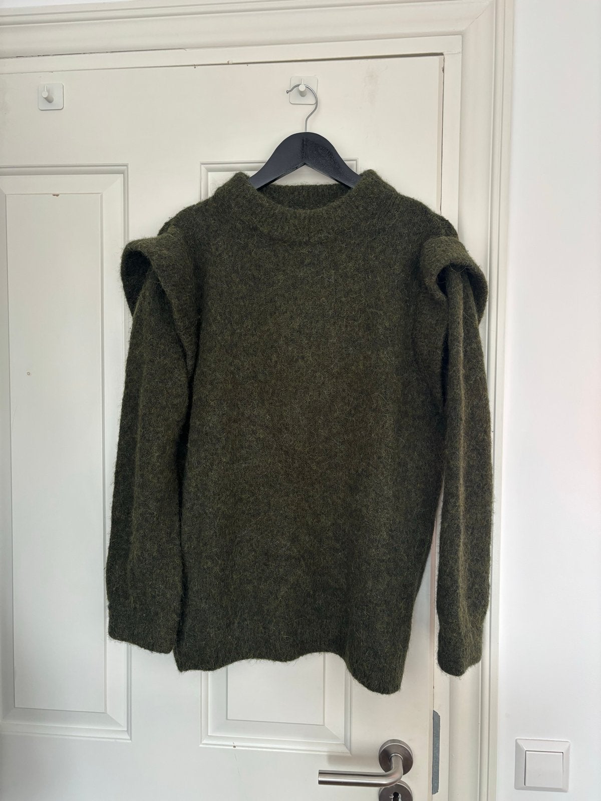 Zara Groene Trui met Schouderdetails - Maat S, Kleding | Dames, Truien en Vesten, Ophalen of Verzenden, Zo goed als nieuw, Maat 36 (S)