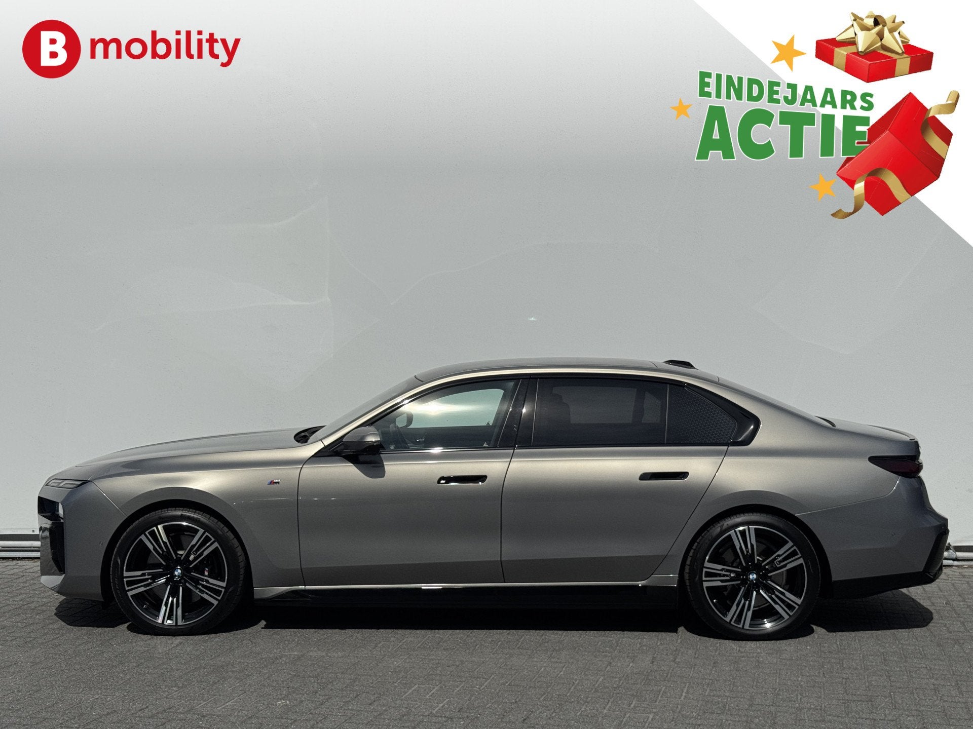 BMW i7 xDrive60 106 kWh M-Sport Pro Panoramadak NL Auto! | B, Auto's, Automaat, Dealer onderhouden, Gebruikt, Zwart