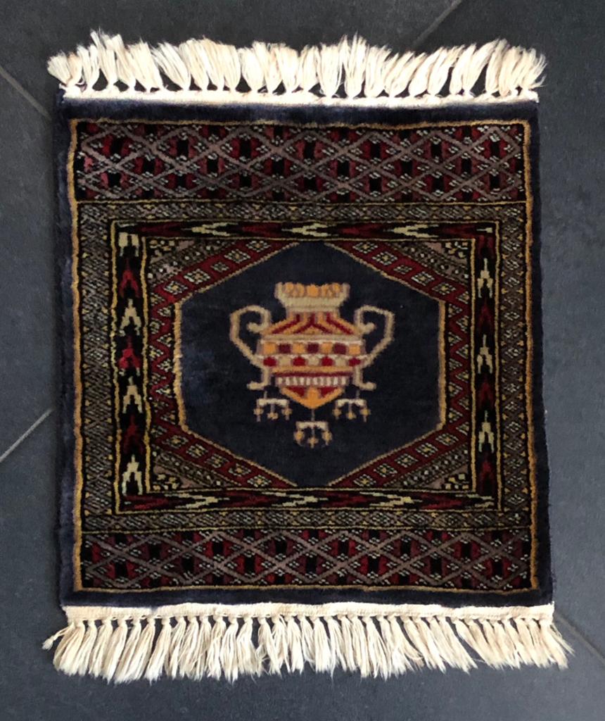 Zeldzaam mooi Perzisch kleed, donker rood+blauw 40x39cm, Ophalen
