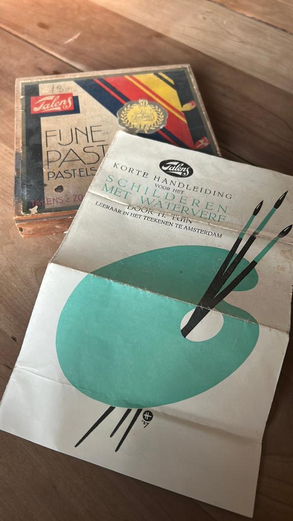 Vintage antieke Talens handleiding en leeg doosje pastels, Ophalen of Verzenden