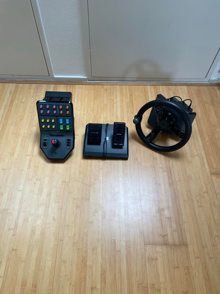 Logitech G Saitek Farm Simulator Heavy Equipment Bundle, Ophalen, Racestuur, Zo goed als nieuw, PC