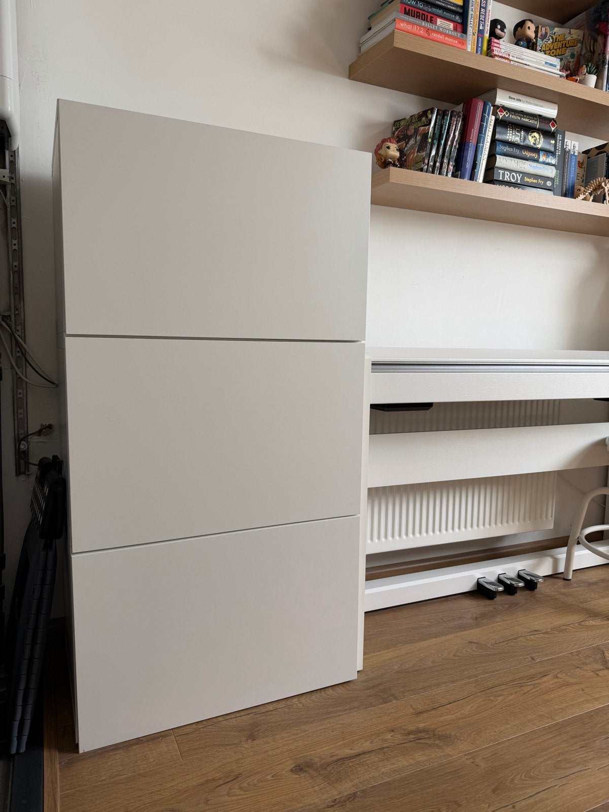 9 stuks IKEA Besta kastjes met deuren (60 en 120 breed), Huis en Inrichting, Ophalen, Gebruikt, 100 tot 150 cm, Minder dan 100 cm