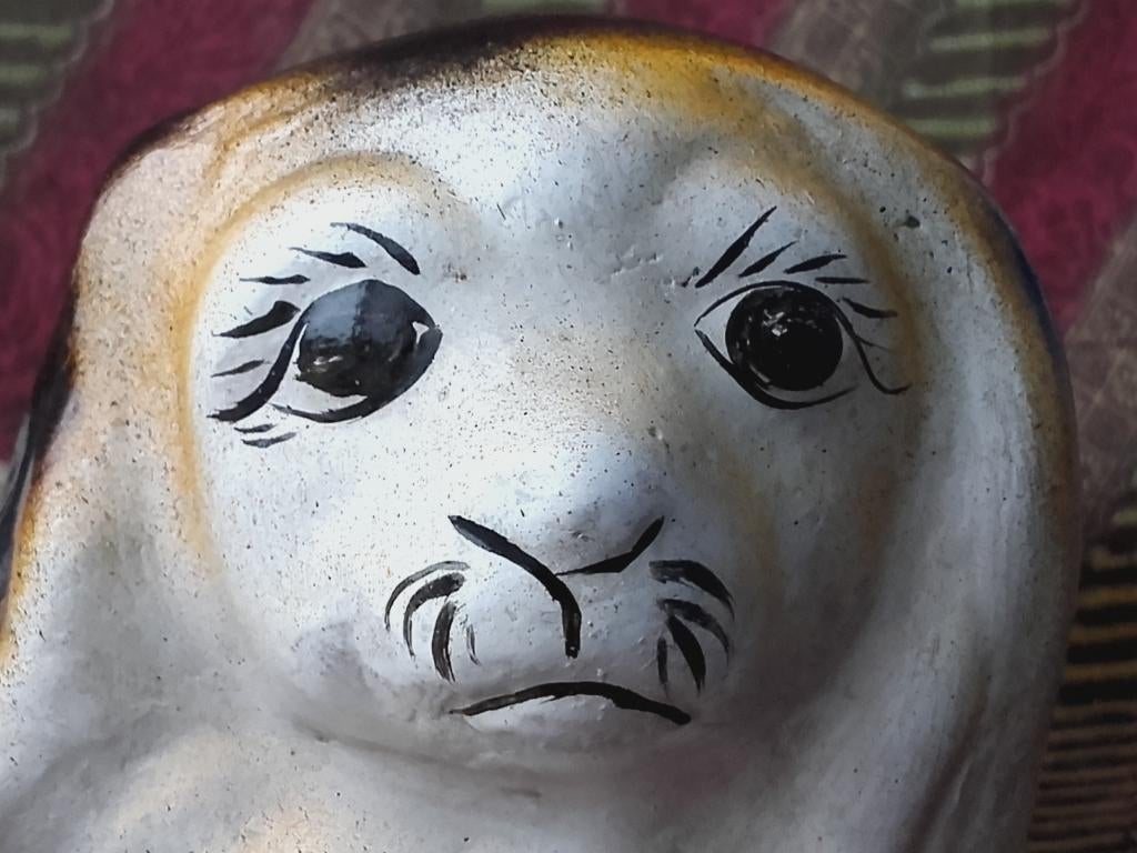 Zeldzame antieke spaarpot uit Engeland als een hond 24 cm., Antiek en Kunst, Ophalen of Verzenden