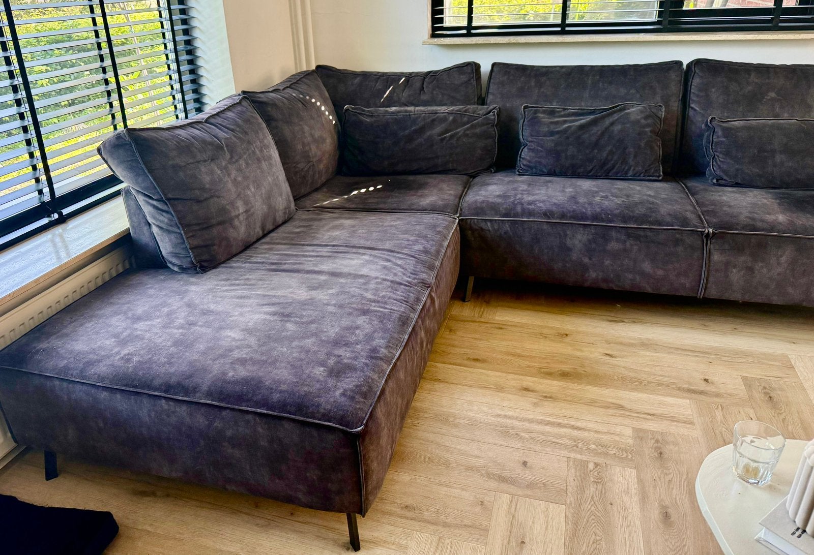 Hoekbank velvet grijs, Ophalen, Gebruikt