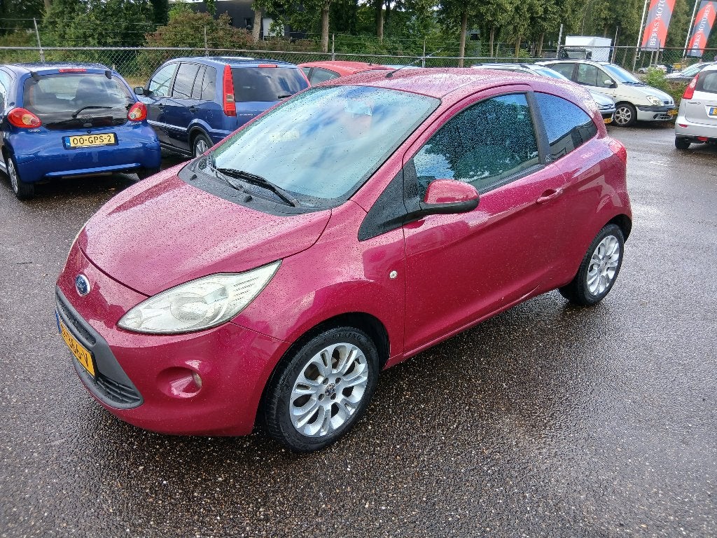 Ford Ka 1.2 51KW 2009 Rood    aub advertentie goed lezen, Voorwielaandrijving, 1242 cc, 4 cilinders, 4 stoelen