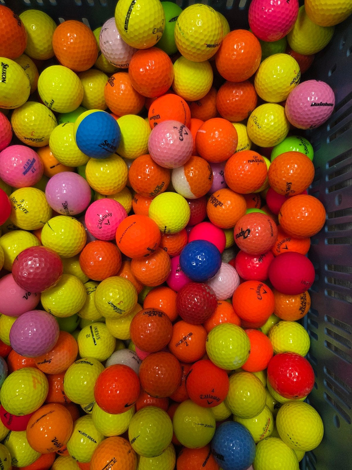 Gekleurde golfballen van diverse merken, Ophalen, Gebruikt, Bal(len), Overige merken