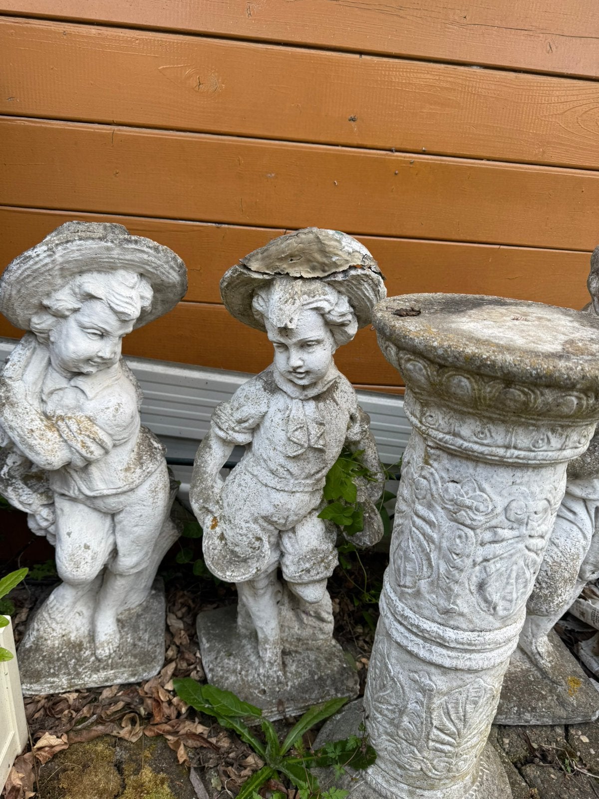 3 klassieke tuinbeelden met 1 zuil, Ophalen of Verzenden, Gebruikt, Overige typen
