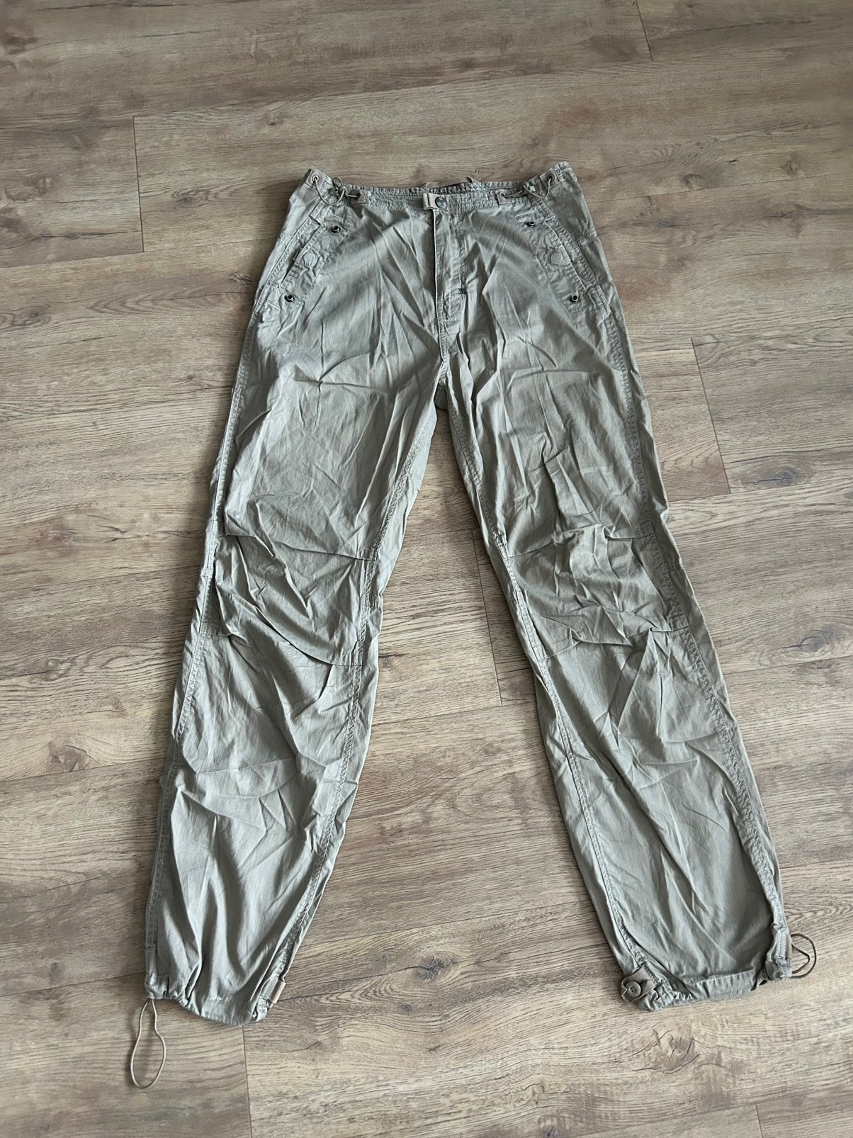 G-Star Raw | Heren cargo parachute broek | Maat 32/34 | Y2K, Kleding | Heren, Verzenden, Zo goed als nieuw, Overige maten, Beige
