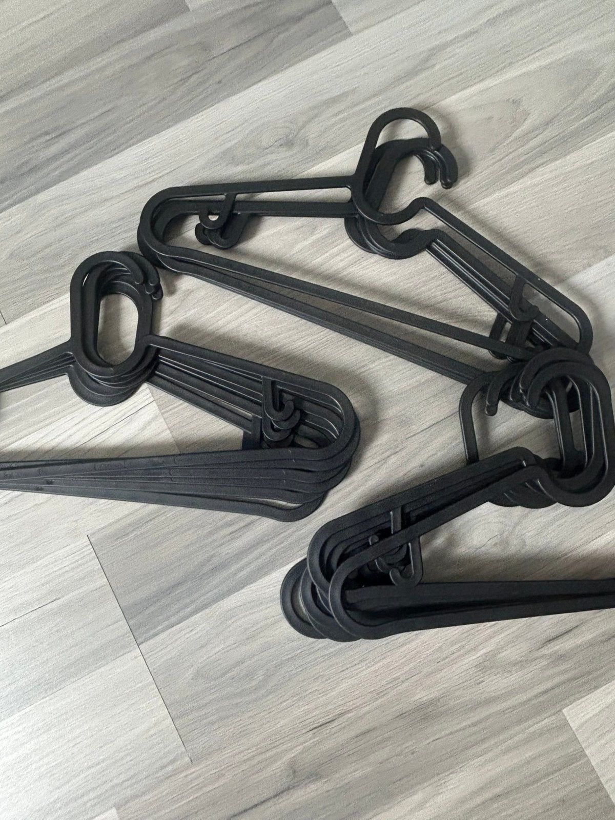 Ikea kleidinghangers 20 stuks nooit gebruikt nieuw, Ophalen of Verzenden, Nieuw, Metaal