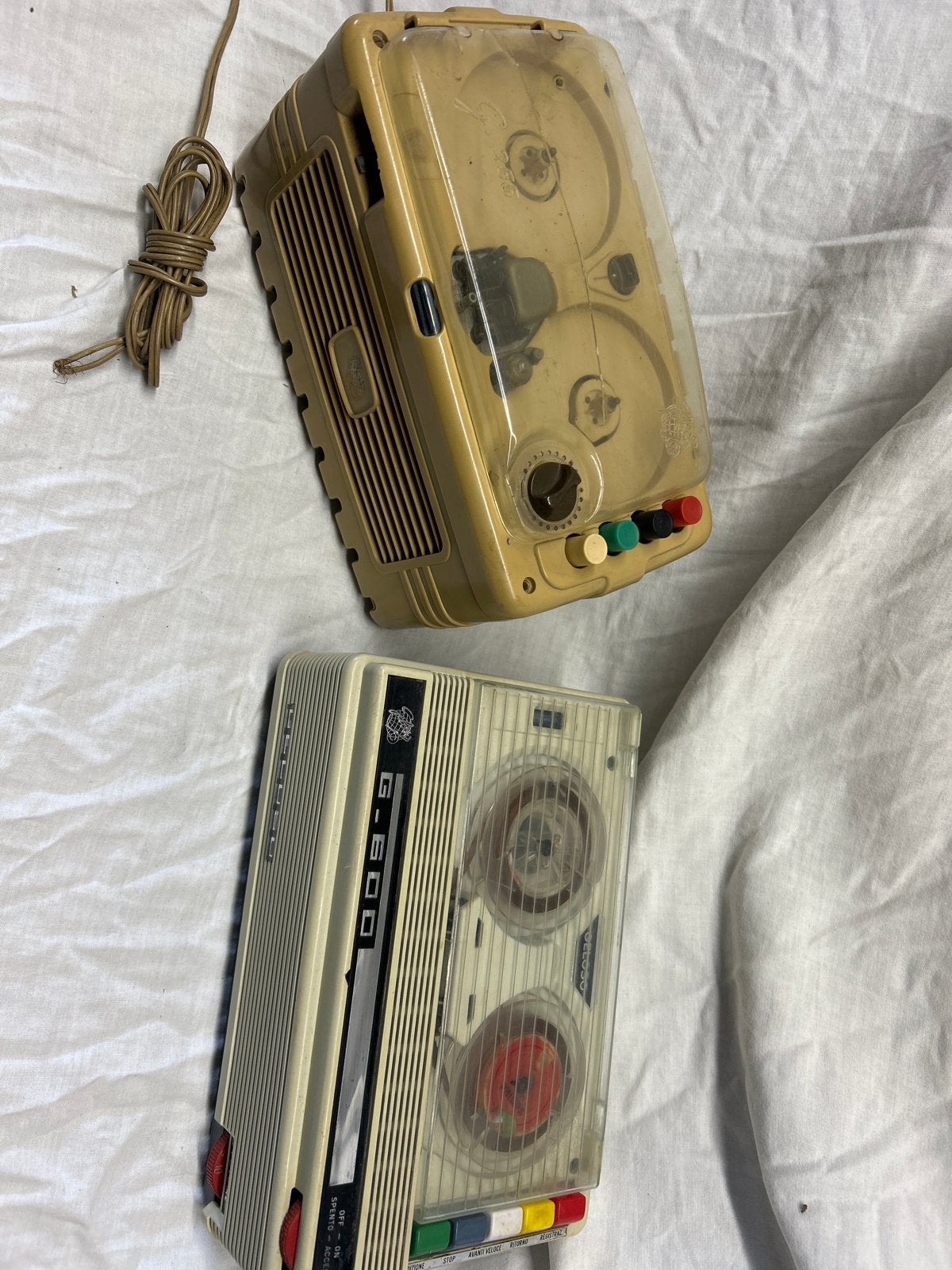 2x Vintage Geloso Bandrecorders - Werking Onbekend, Ophalen of Verzenden, Defecte bandrecorder, Met stofkap