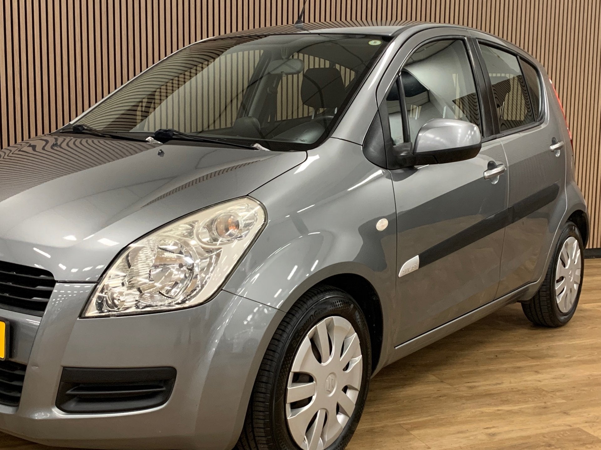 Suzuki Splash 1.0 VVT Comfort|128000KM|Carplay|Airco|, Stof, Gebruikt, Origineel Nederlands, Bedrijf
