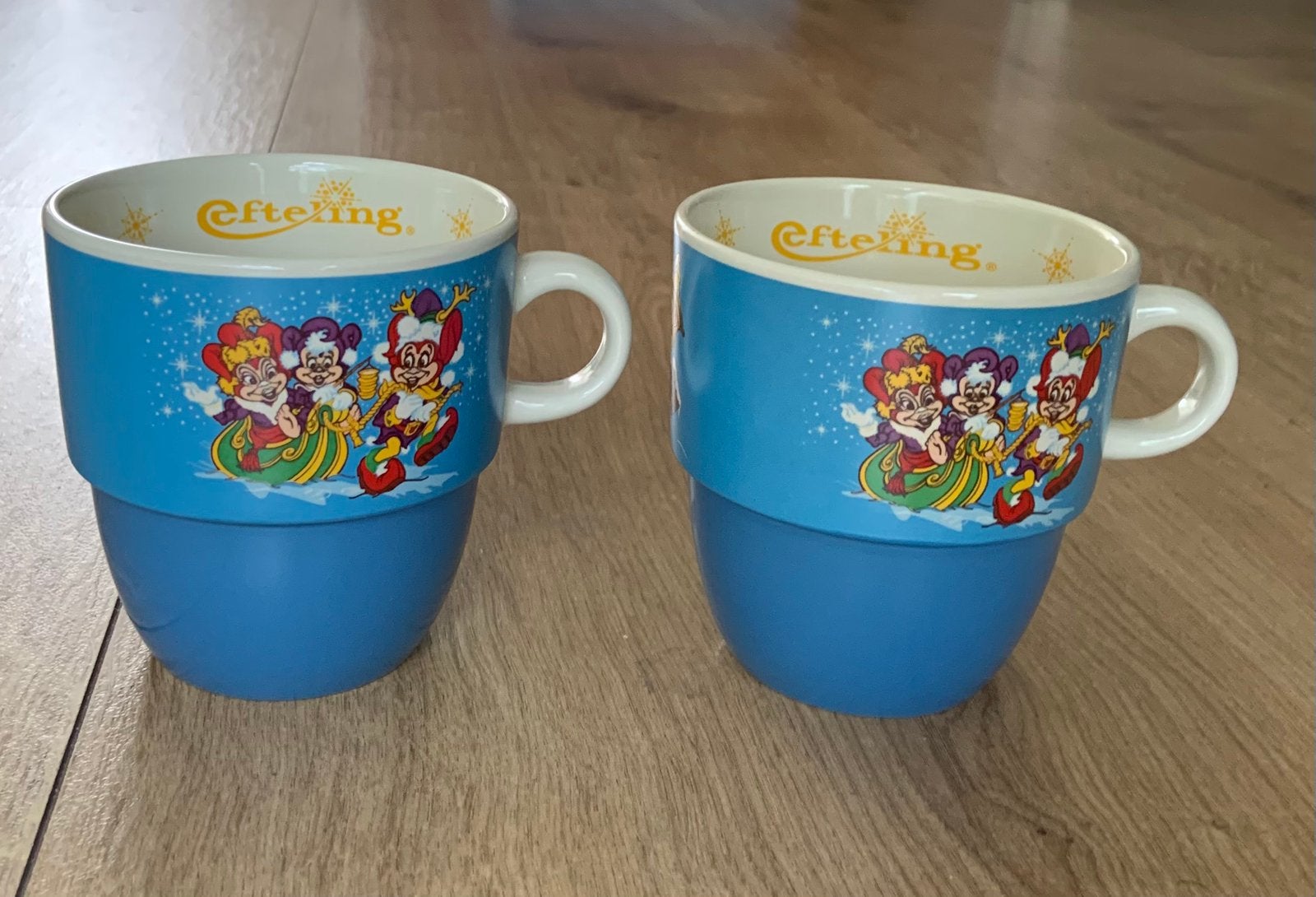 2 stapelbare winter efteling bekers mokken, Ophalen of Verzenden, Gebruikt, Gebruiksvoorwerp