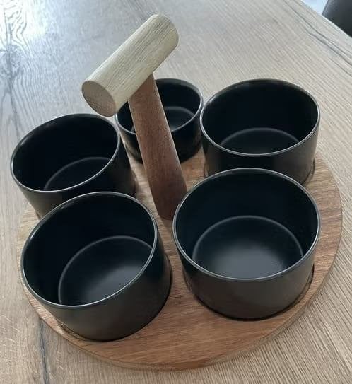 Te koop 2 stuks nieuwe serveer sets voor snacks., Keramiek, Nieuw, Ophalen of Verzenden, Schaal of Schalen