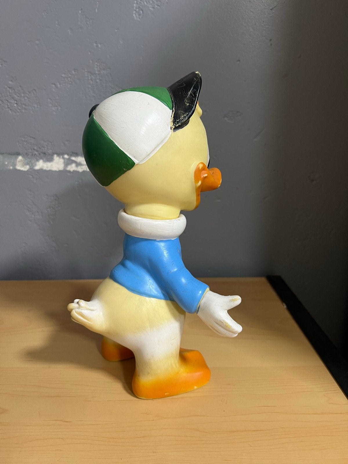Walt Disney Kwik Kwek Kwak Vintage Rubber Piepbeest, Verzamelen, Ophalen of Verzenden, Overige figuren, Gebruikt, Beeldje of Figuurtje