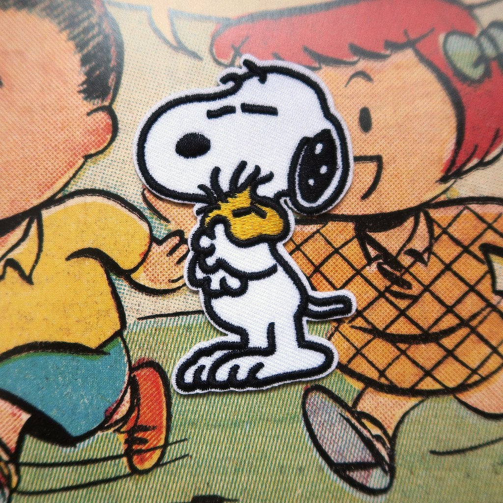 Snoopy en Woodstock Opstrijkplaatje patch badge applicatie, Verzenden, Nieuw, Overige applicaties
