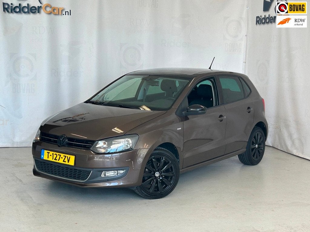 Volkswagen Polo 1.2 TSI First Edition|PANO|AIRCO|CRUISE|PARK, Auto's, Volkswagen, Euro 5, 4 cilinders, Bruin, Bedrijf
