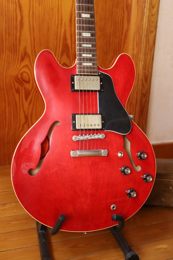 Gibson ES335 1963 Reissue, Muziek en Instrumenten, Snaarinstrumenten | Gitaren | Elektrisch, Ophalen, Zo goed als nieuw, Semi-solid body