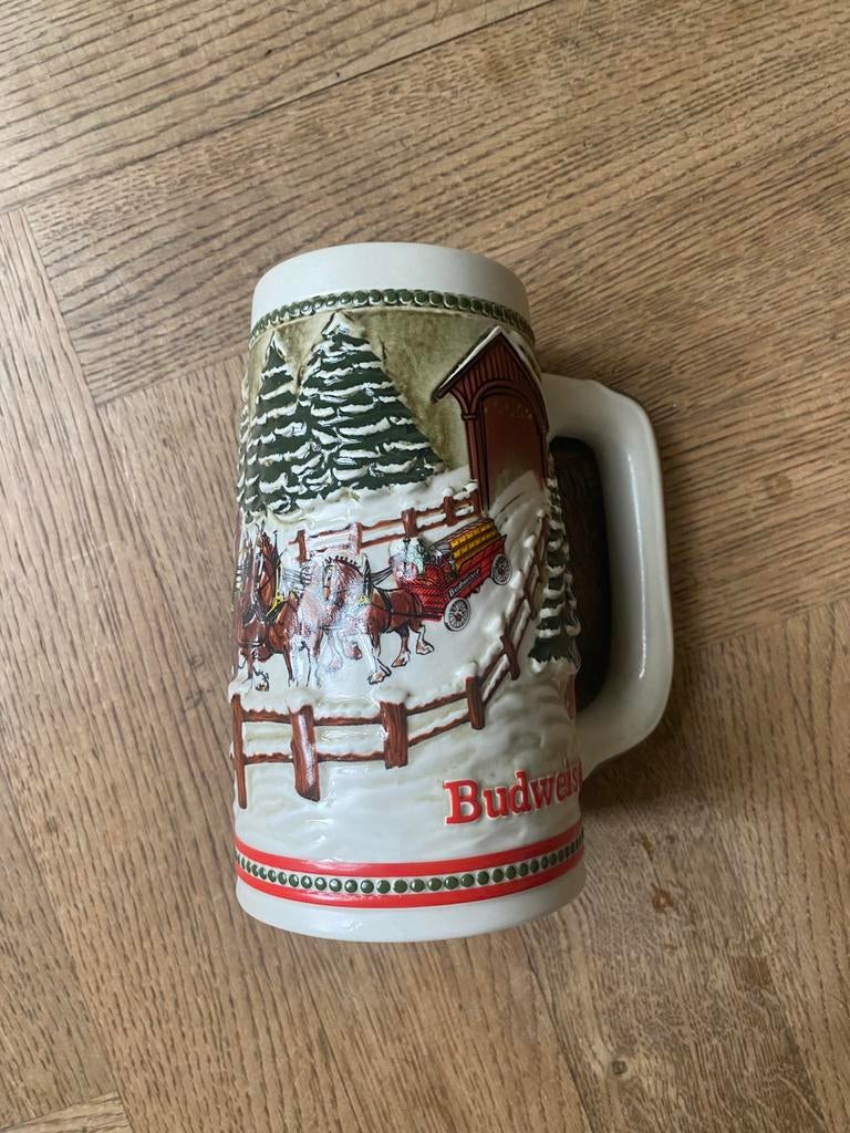 Budweiser kerst Stein Bierkelk, Verzamelen, Biermerken, Ophalen of Verzenden, Zo goed als nieuw, Overige merken