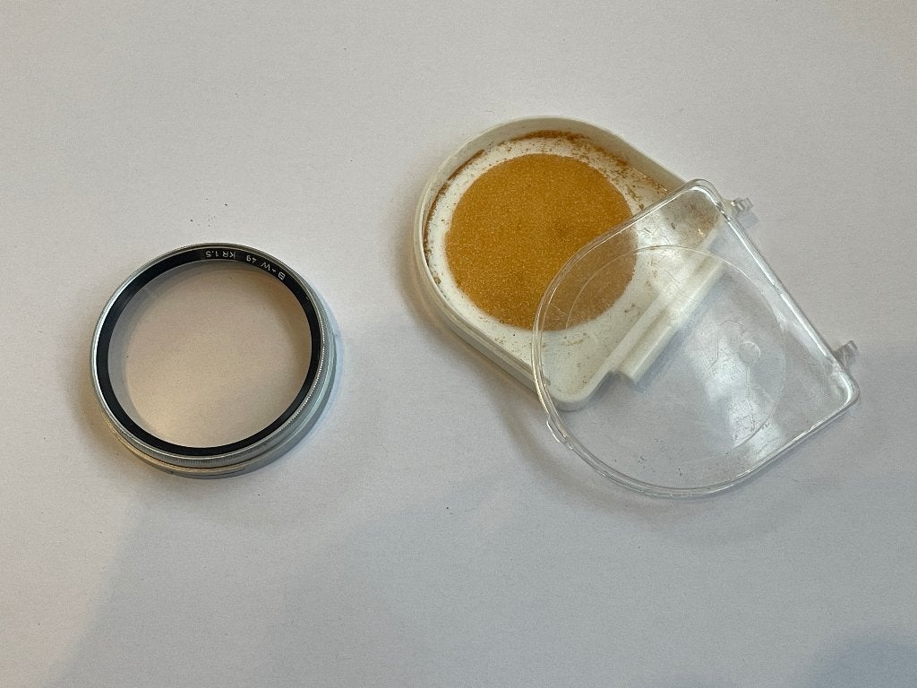 D097 Lens Filters : B+W 49 KR 1.5, Ophalen of Verzenden, Gebruikt, Minder dan 50 mm, Overige typen