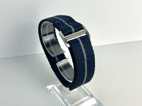 Horlogebandje 22mm Nylon Velcro Band FXD Stijl Blauw NIEUW, Ophalen of Verzenden, Nieuw, Blauw, Jongen of Meisje
