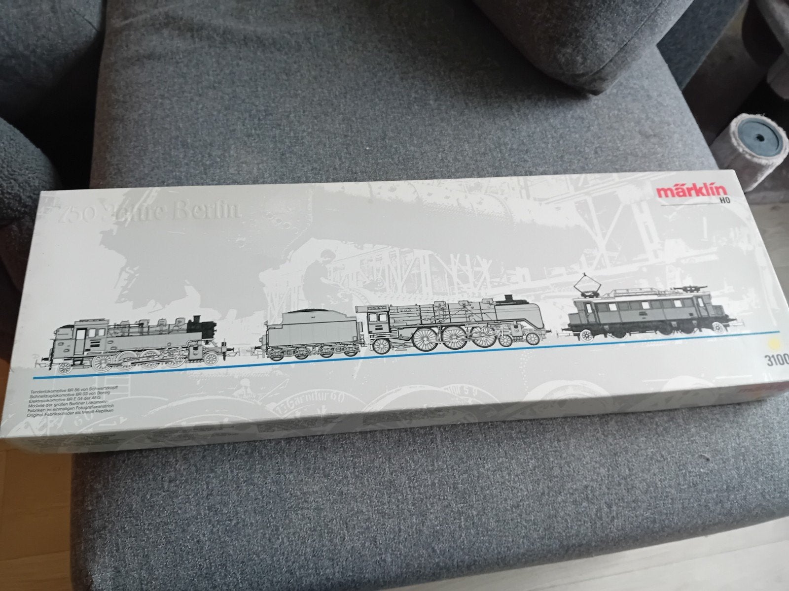 Loket 750 jaar Berlin. Deels fullsound digitaal, Wisselstroom, Locomotief, Ophalen of Verzenden, Analoog