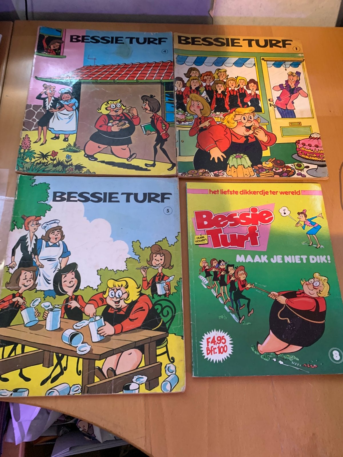 Bessie Turf 6 albums, Meerdere stripboeken, Ophalen of Verzenden, Gelezen