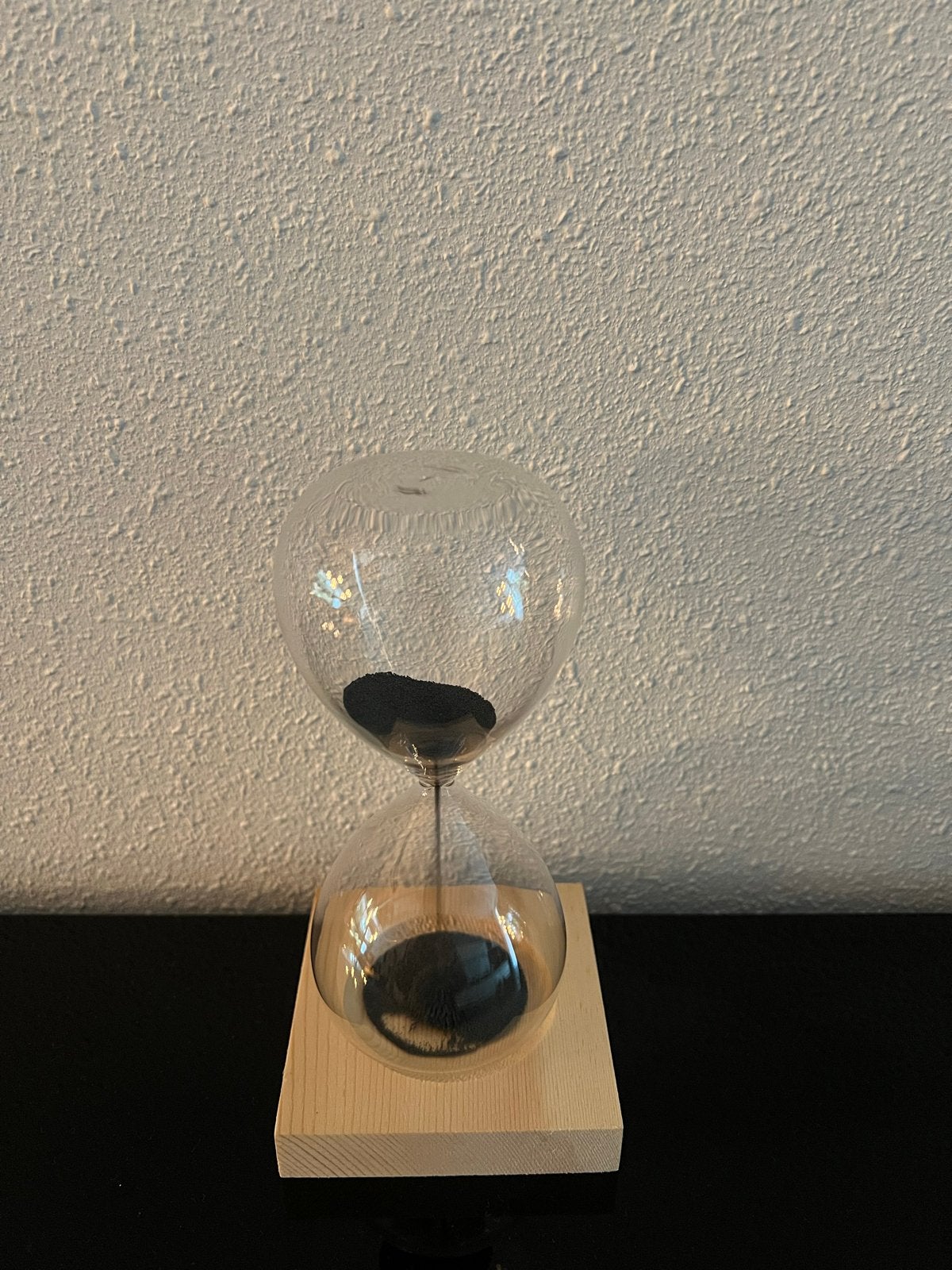 Magnetische Zandloper Timeo 1 minuut, Ophalen of Verzenden, Zo goed als nieuw, Zwart, Glas