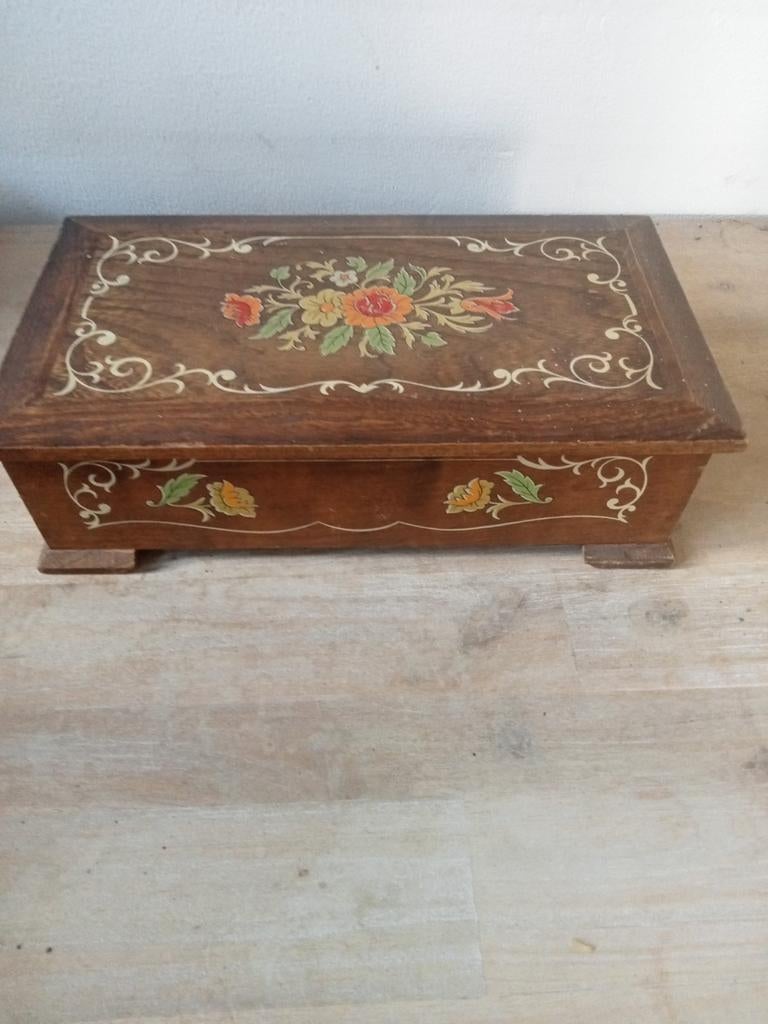 Antieke Houten Sieradenkist met Spiegel en Bloemen, Ophalen of Verzenden