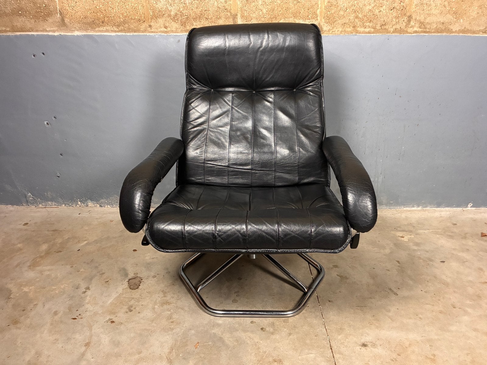 Sale: Unico Deens design fauteuil hocker leder recliner, Ophalen, Vintage seventies recliner Deens Design, Zo goed als nieuw, Unico