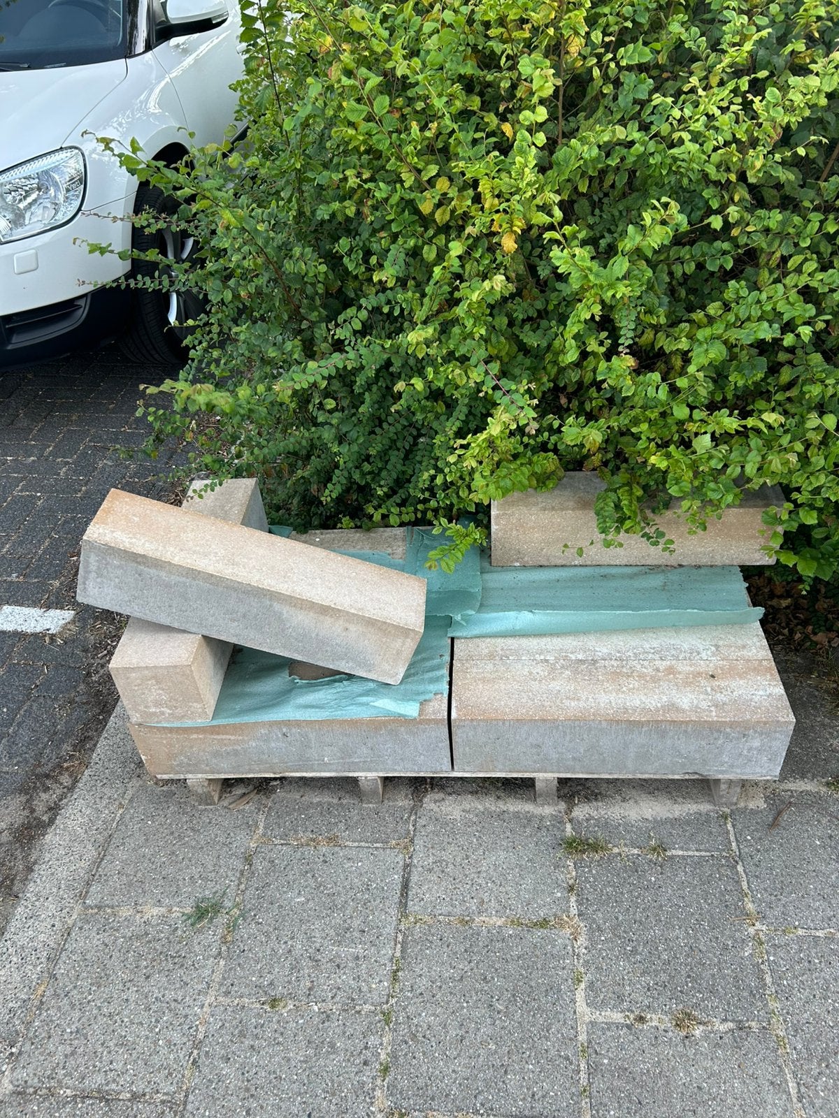 Gratis afhalen tuintegels, Tuin en Terras, Tegels en Klinkers, Ophalen, Gebruikt, Beton, Terrastegels