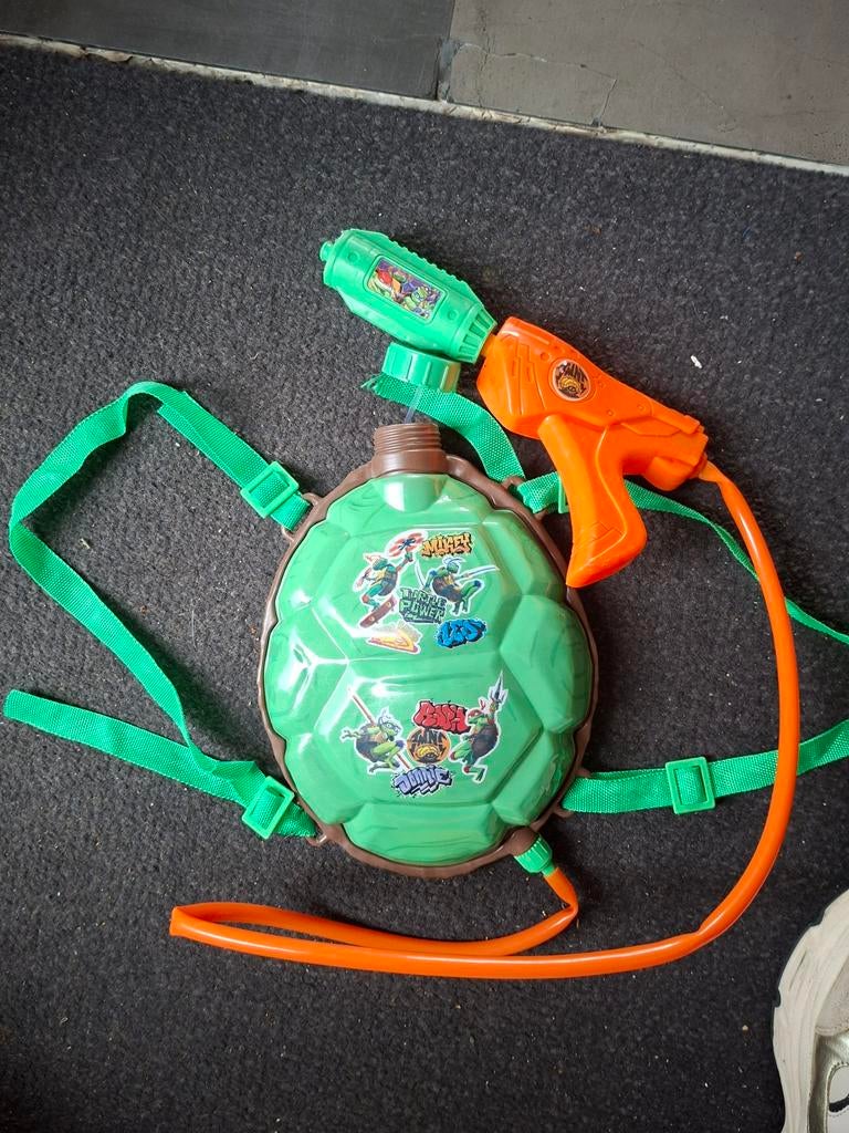 Waterpistool rugzak Ninja, Ophalen