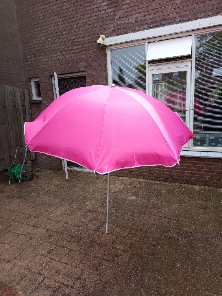 Strand paraplu te koop, Ophalen of Verzenden, Nieuw, Roze