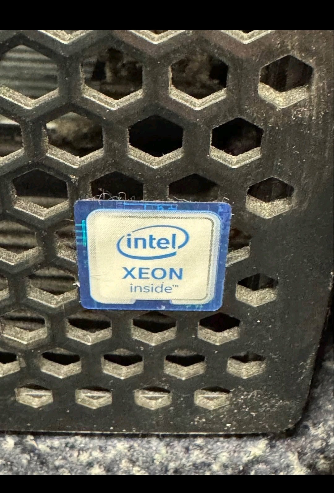 Opzoek naar oude server hardware, Computers en Software, Servers, Ophalen of Verzenden, Onbekend