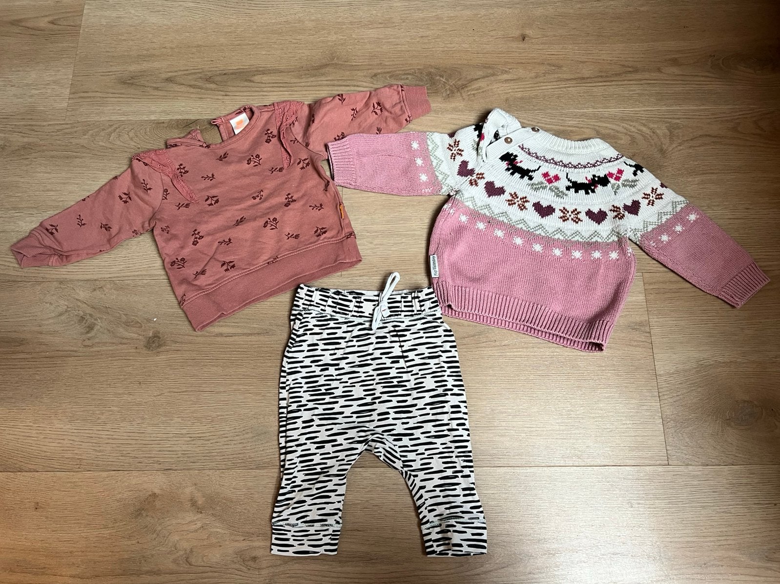 Kleding meisje maat 62 2x trui 1x broekjw, Ophalen of Verzenden, Gebruikt, Maat 62