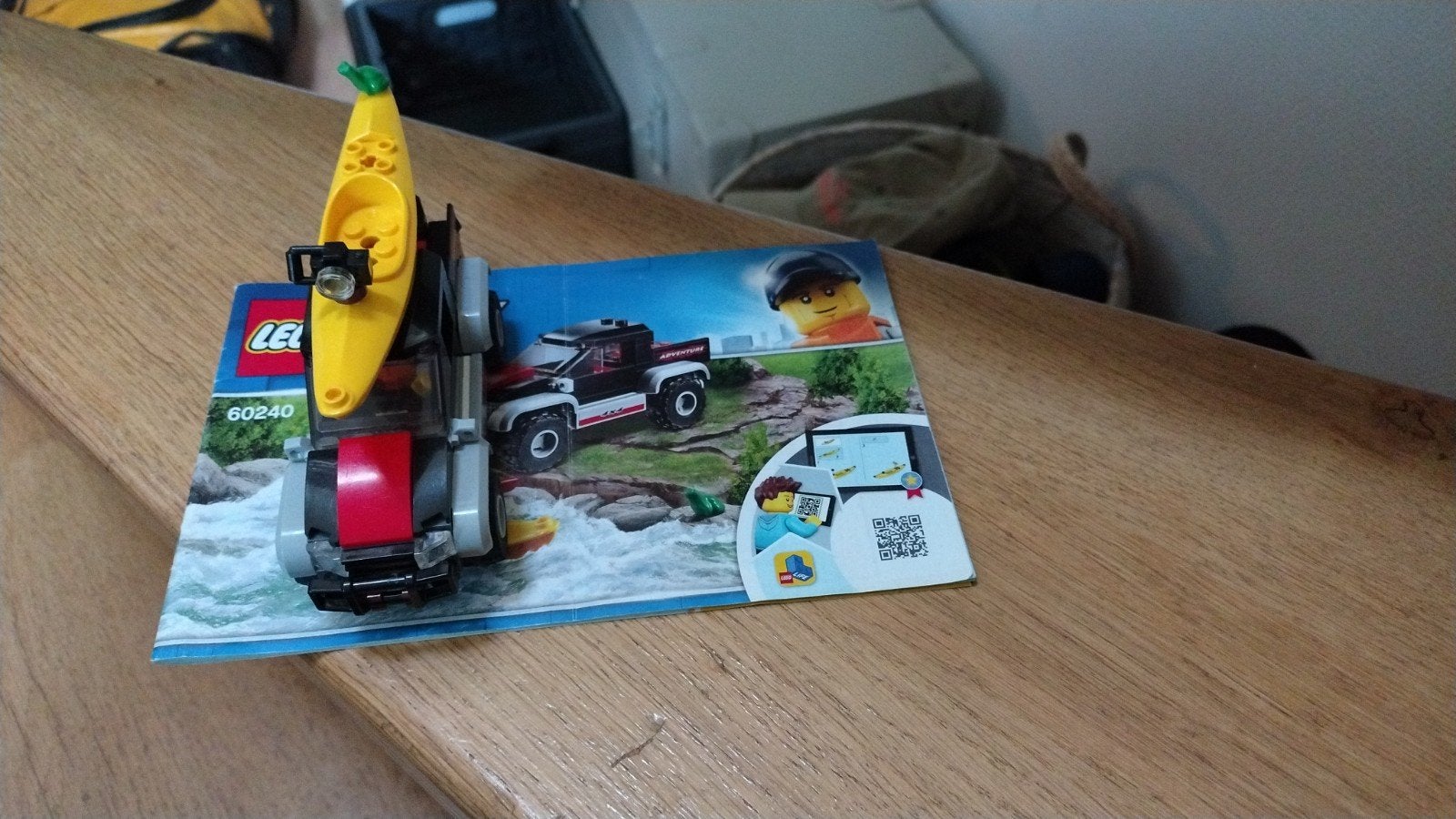 Lego city 60240, Lego, Ophalen of Verzenden, Complete set, City