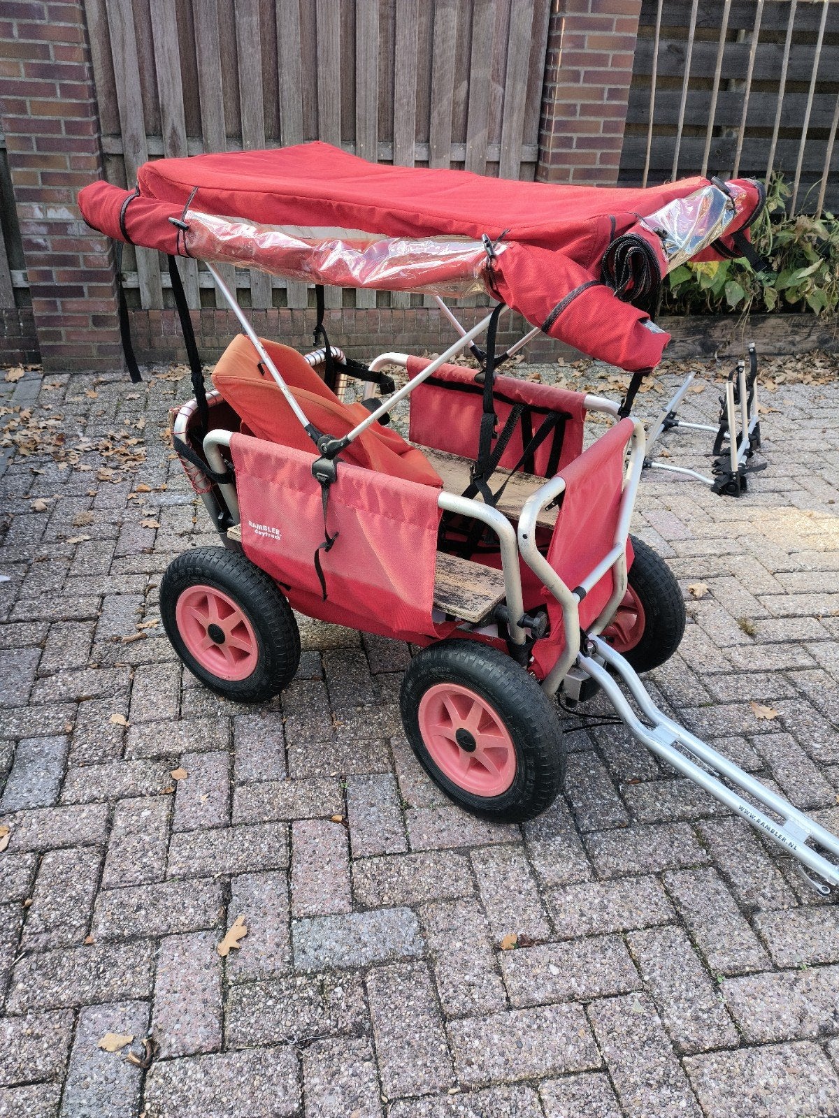 Foto 2 van Rambler Easytrack 4 persoons offroad bolderkar
