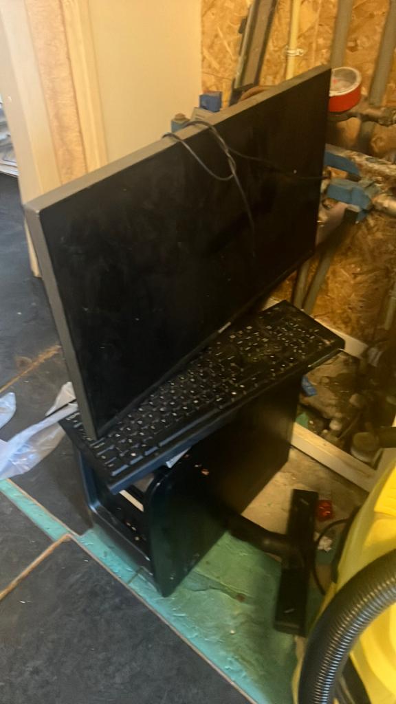 Computer, Computers en Software, Monitoren, Ophalen of Verzenden, Overige typen, Onbekend, Overige resoluties