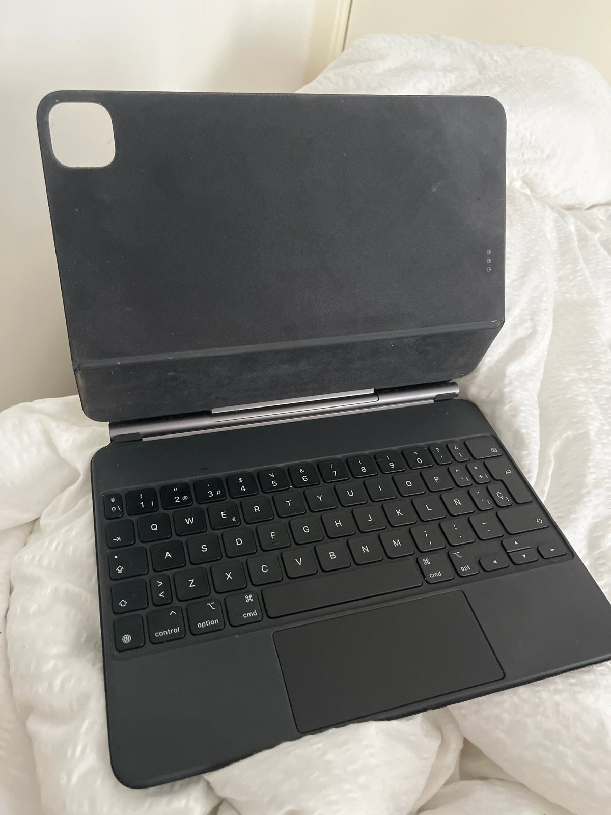 Magic Keyboard voor iPad Pro 11-inch (2020/2021/2022), Computers en Software, Ophalen of Verzenden, Zo goed als nieuw