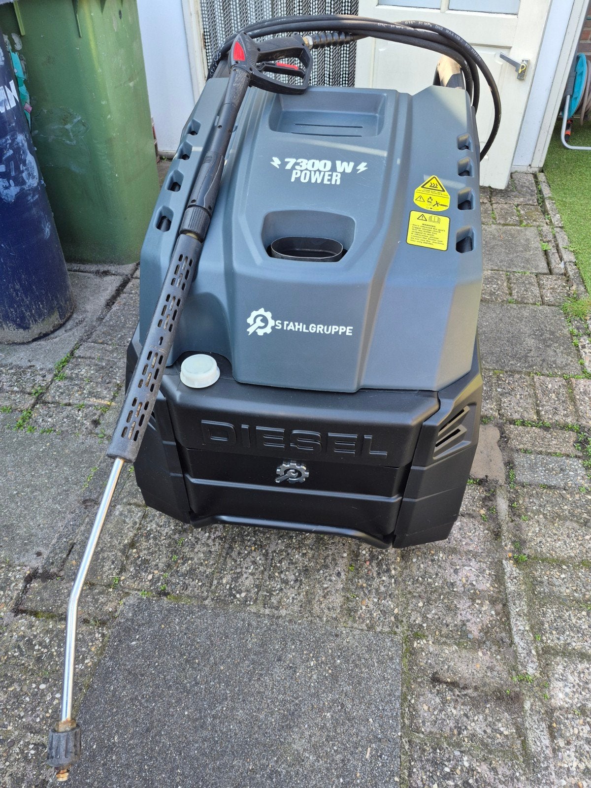 Stahlgruppe Stoomcleaner, Ophalen